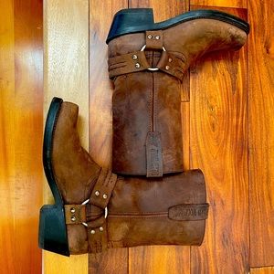 Road Wolf Women’s Brown Suede Boots
